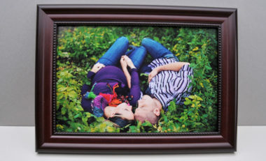 FRAME Beaded Mohogany 1 1 Photography