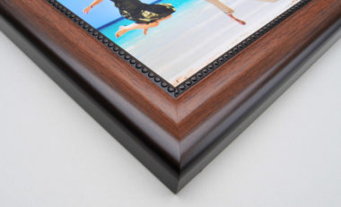 FRAME Beaded Walnut 2 Photography
