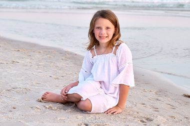 Plantation Beach Portraits (11) Family Beach Photography