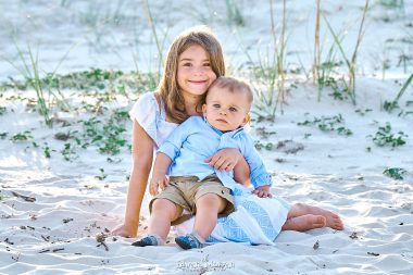 Plantation Beach Portraits (2) Family Beach Photography