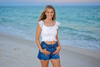 A9305838family Beach Portraits