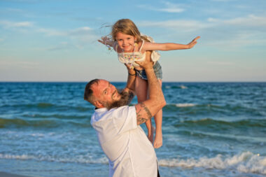 A9309596family Beach Portraits