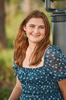 High School Senior 098