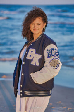 High School Senior 117